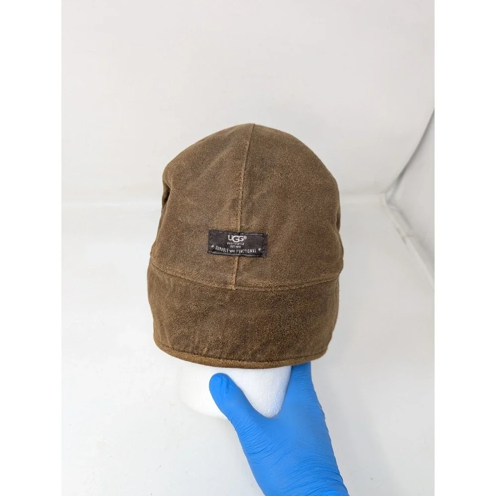 UGG Lockwood Shearling Cap Sheepskin Sherpa Leather Hat Size Small to Medium VTG